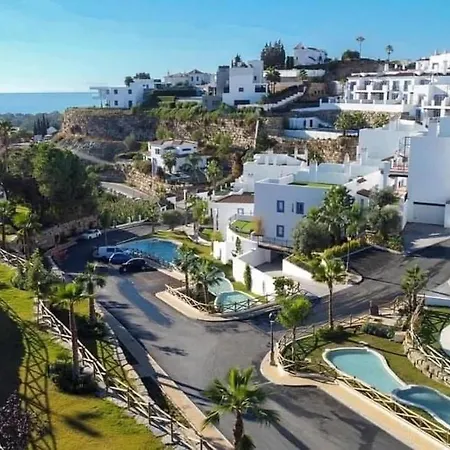 Daire Spanish Hillside Haven Estepona