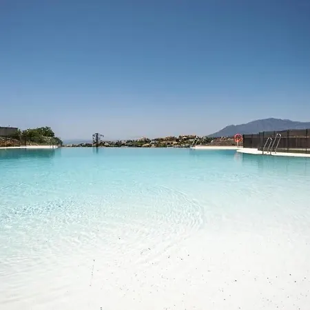 Spanish Hillside Haven Appartamento Estepona